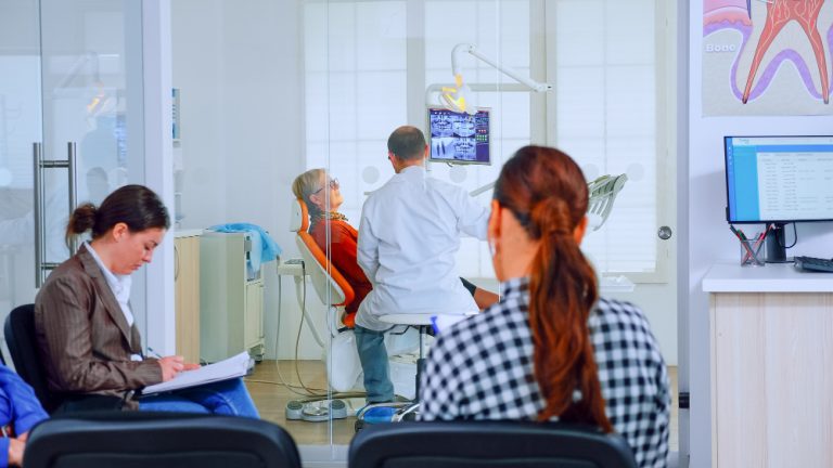 Exploring the Costs of Urgent Care Lab and X-Ray Services