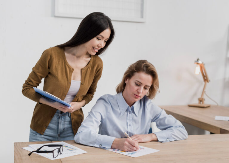 5 Qualities to Look for in a Good Assignment Writer in the USA