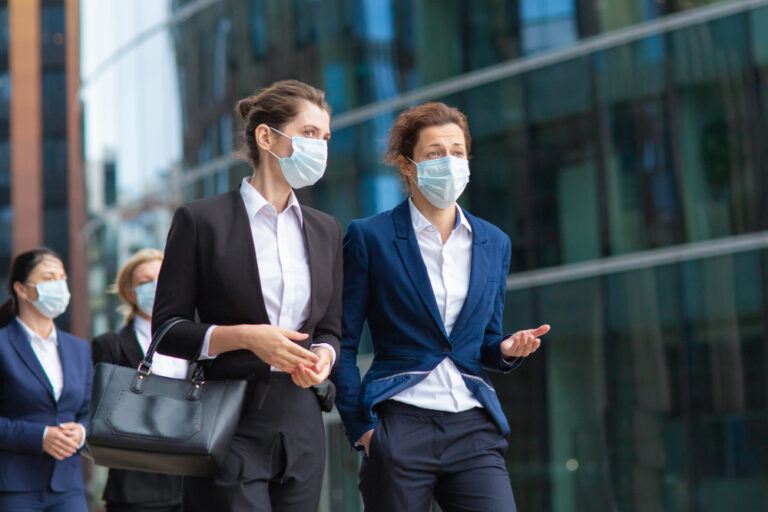 Covid Back in Singapore? Public Masks Made Compulsory With a Health Warning!